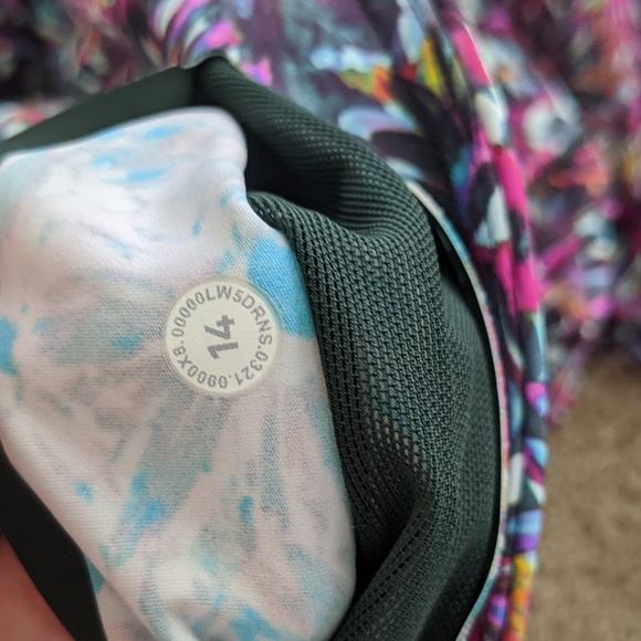 Lululemon Base Pace Tight - Picture 3 of 4